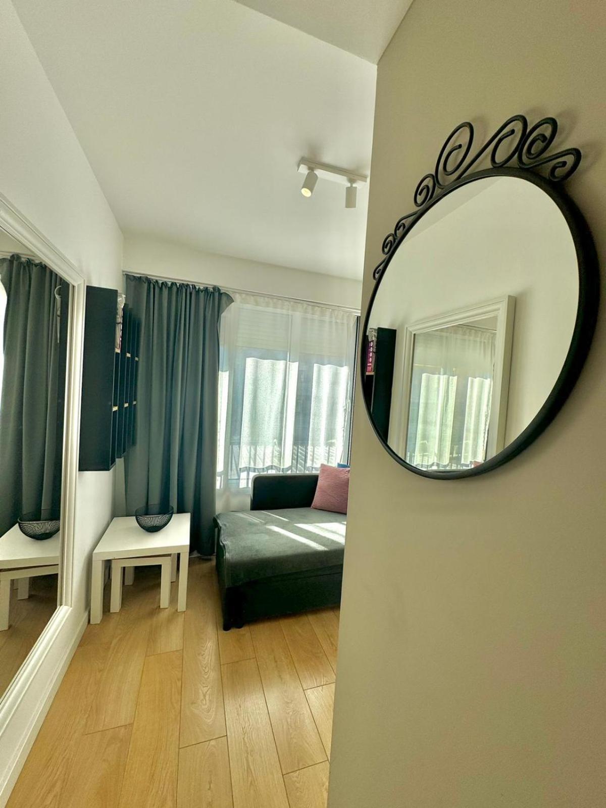 Apartmani Terminal Budva Luaran gambar