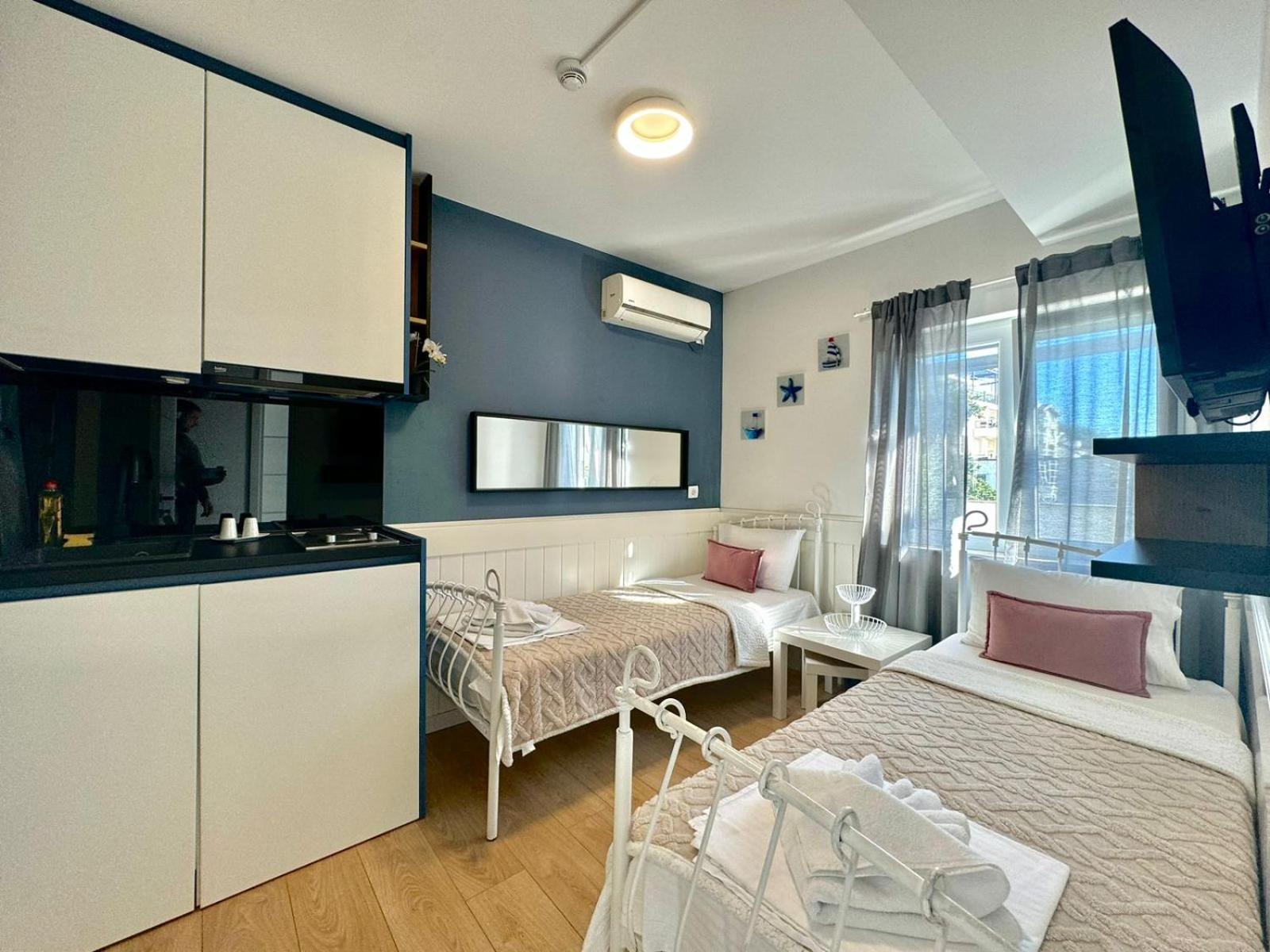 Apartmani Terminal Budva Luaran gambar