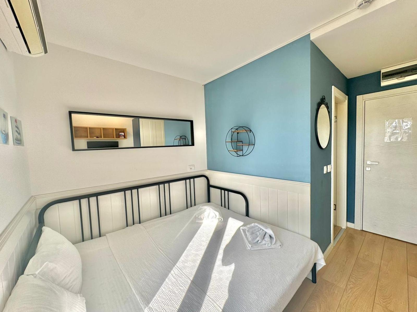 Apartmani Terminal Budva Luaran gambar
